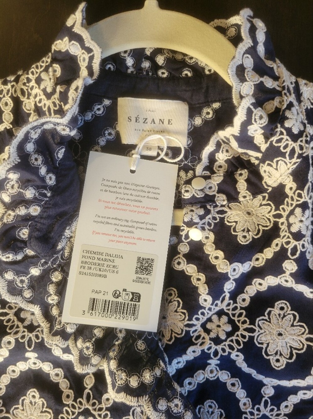 Sézane Dalhia Shirt in Marine with Ecru Embroidery 38 US 6 NWT - Picture 4 of 9